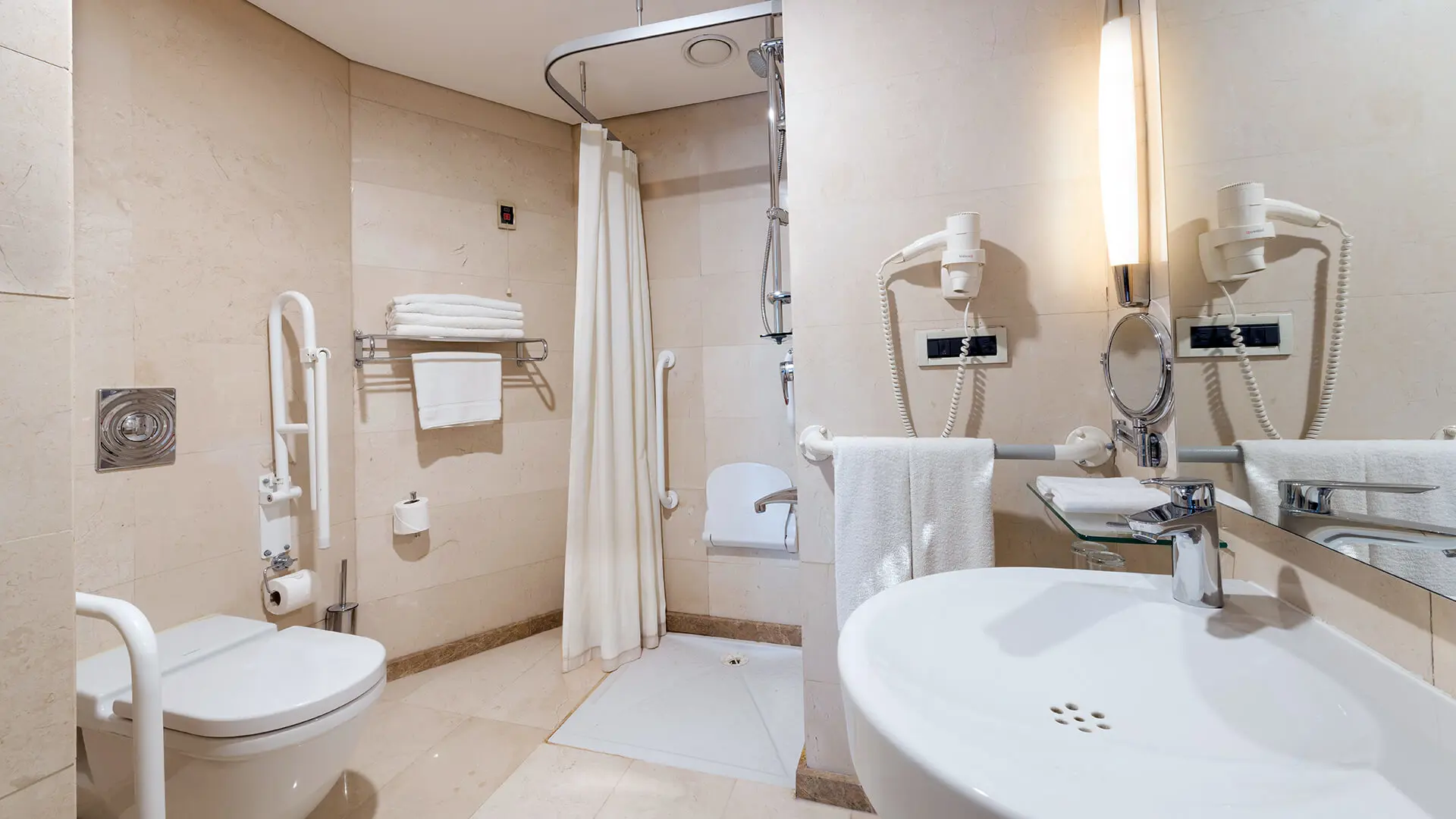 2-specialroom-yeni.jpg