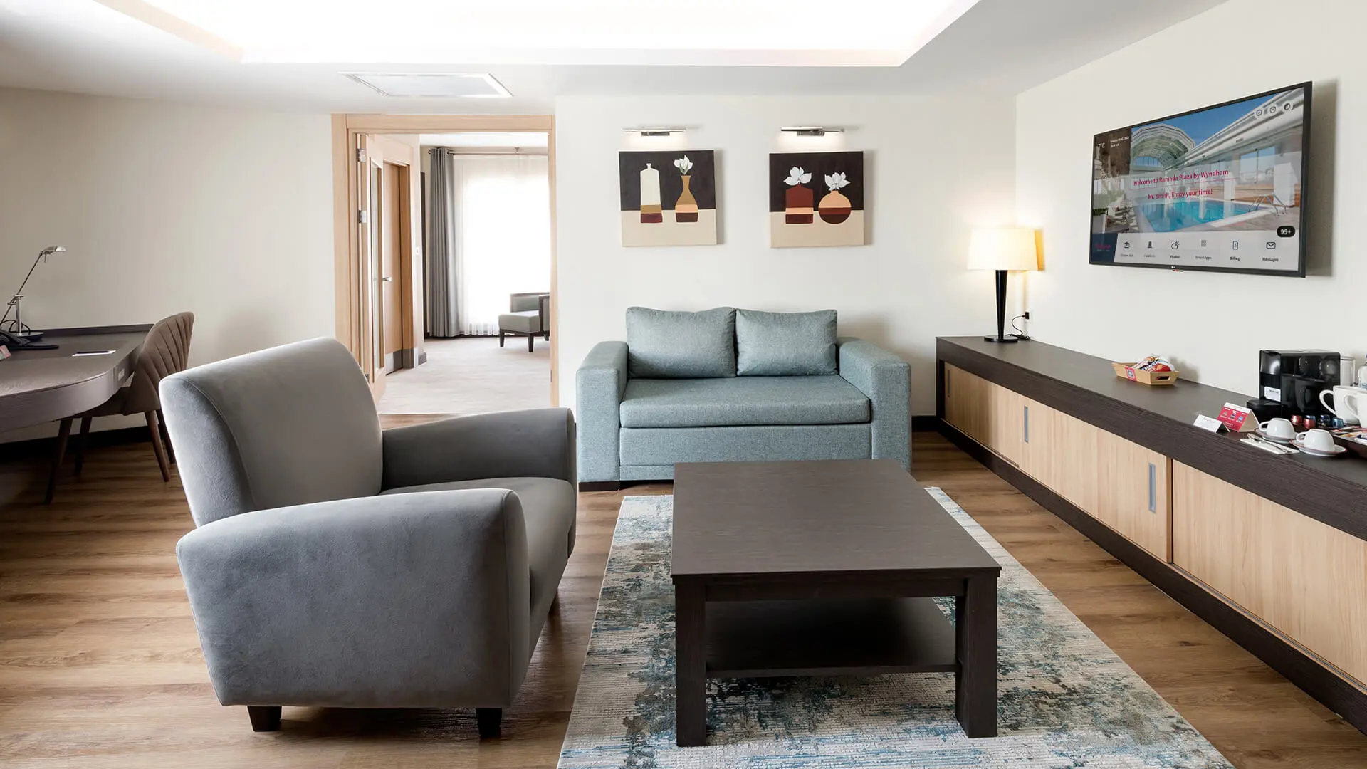 5-corner-suite.jpg