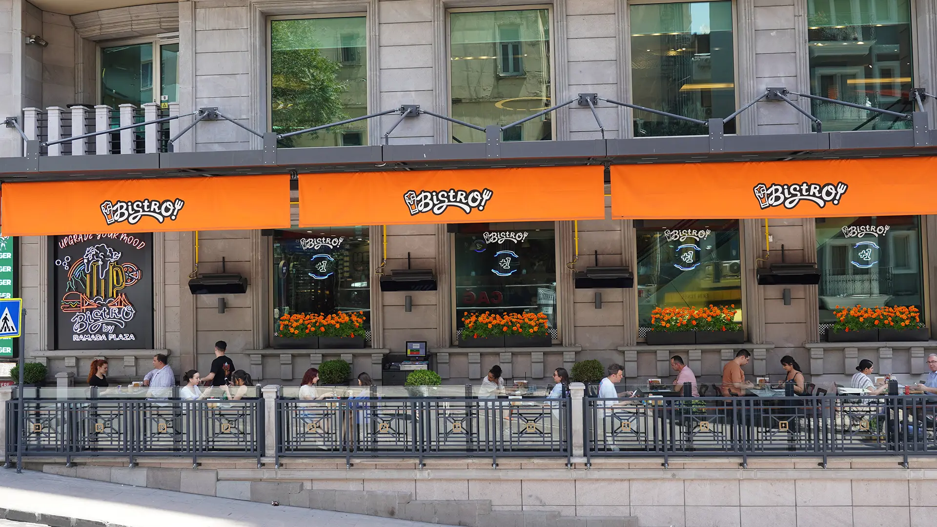bistro.jpg