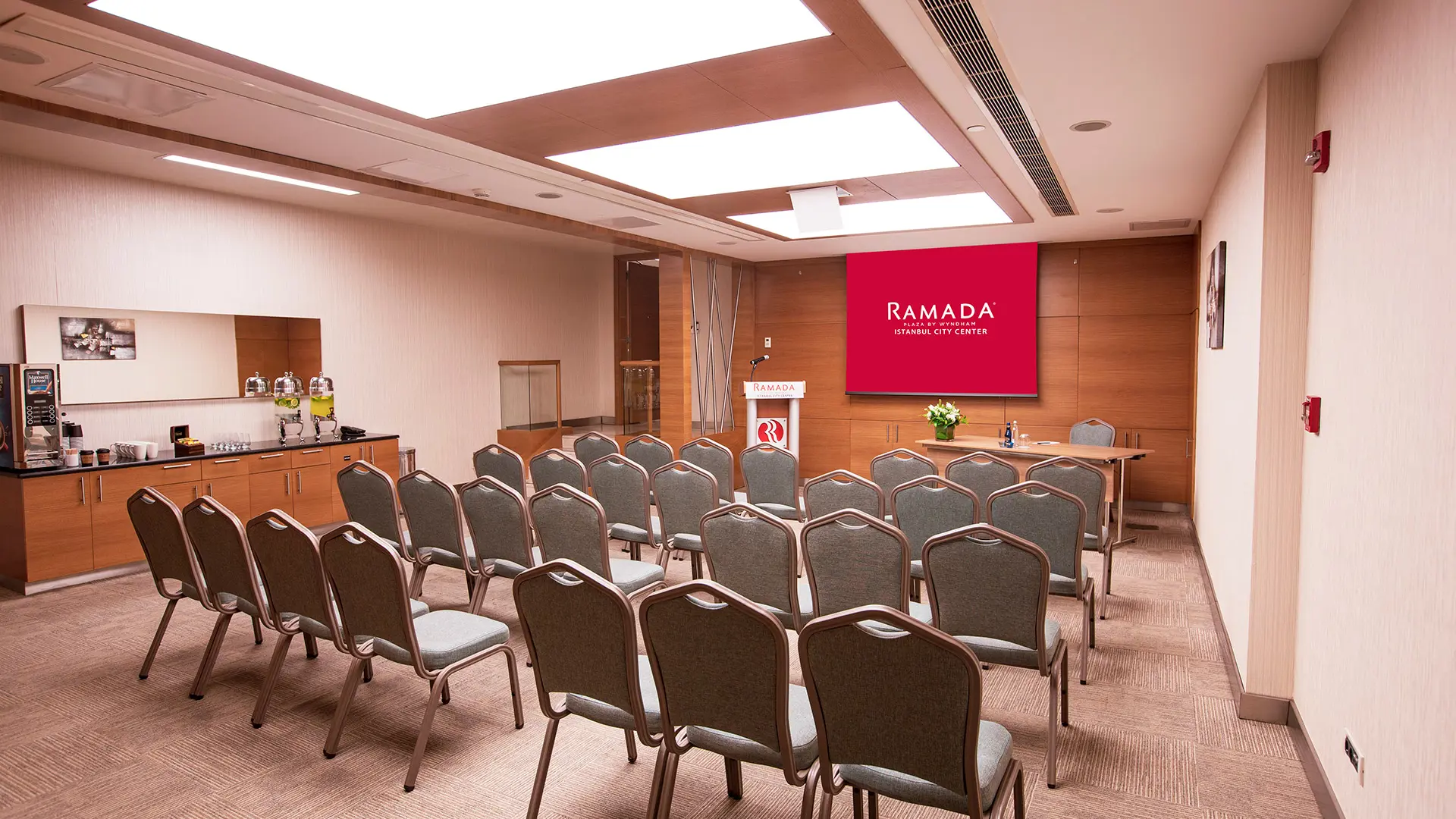 gal_06082019_ramadaplazaistanbulcitycentertoplantihoteli.jpg