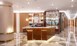 Lobby Bar & Lounge