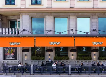 Cafe & Bistro